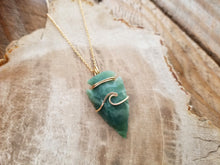 Load image into Gallery viewer, The Arrowhead Wave Necklace